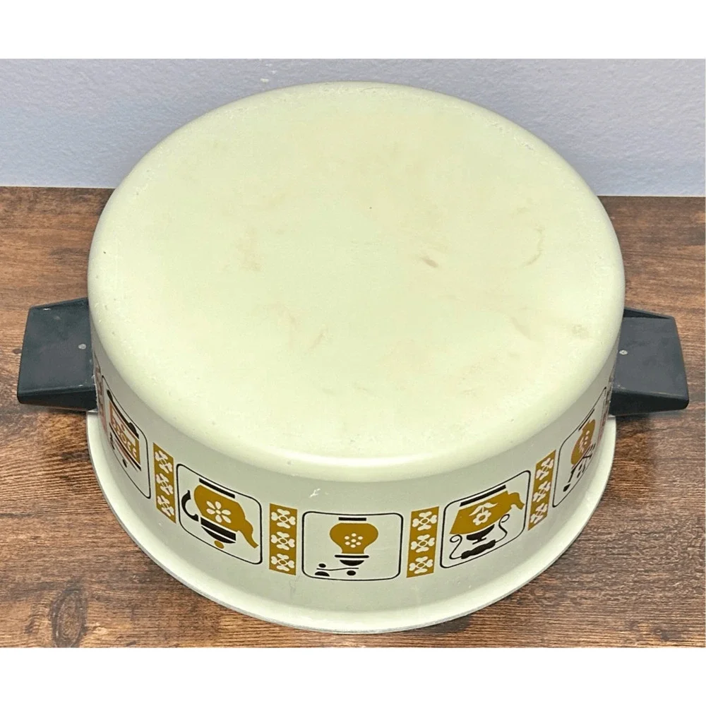 Vintage 1970s Enamel Sauce Pan Stock Pot 5 Qt MCM Coffee & Grinder Design